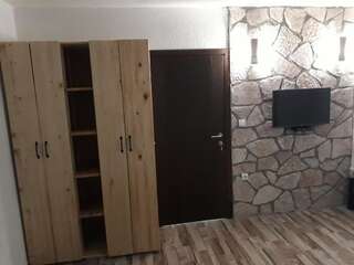 Апартаменты Apartments Shine Колашин Апартаменты с видом на горы-15